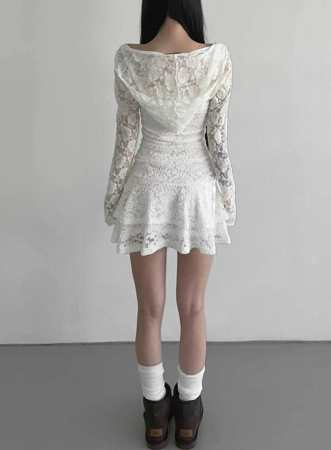 蕾絲修身連衣裙 Slim Fit Lace Dress