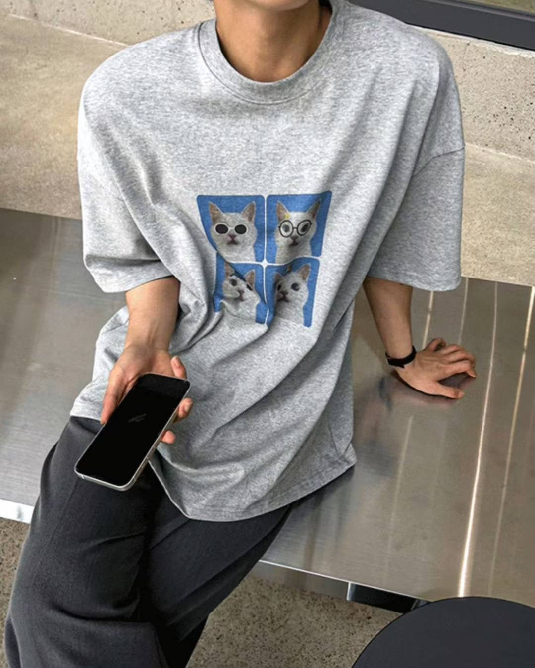 【Unisex】四格貓貓短袖T-shirt Four-grid cat short-sleeved T-shirt