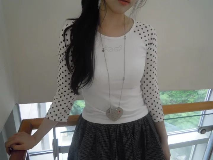 天使翅膀波點七分袖 Angel Wings Polka Dot Three-Quarter Sleeves