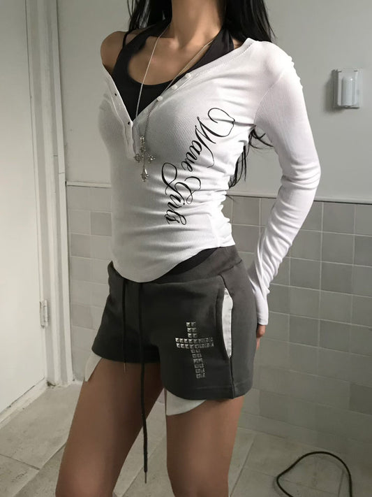 鈕扣文字印花上衣 Button Text Print Top