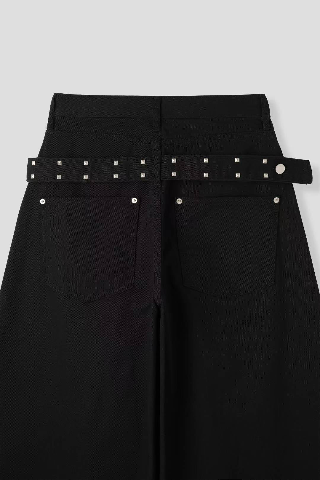 鉚釘腰帶彎刀褲 Rivet Belt Embroidery Wide Pants