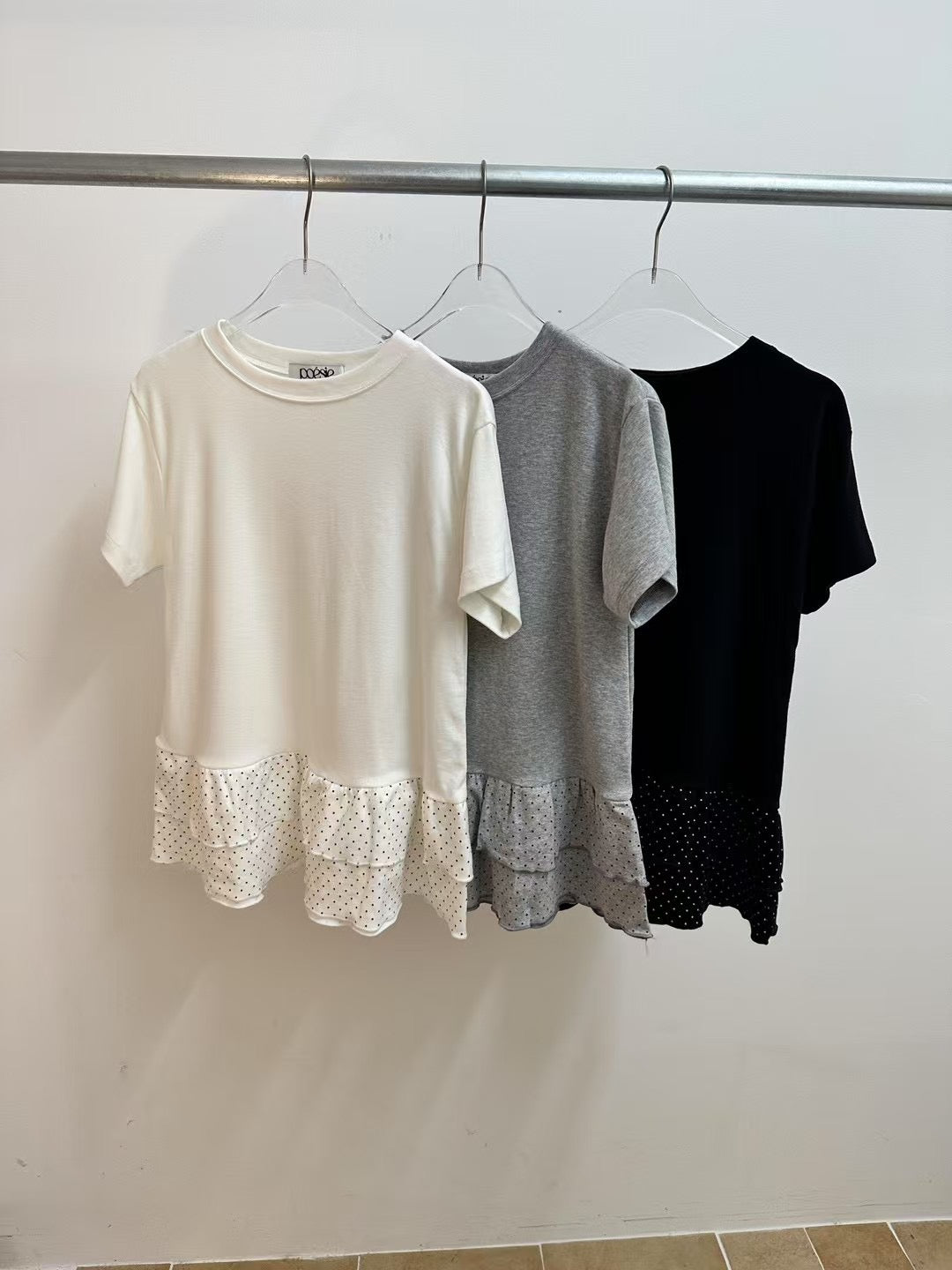 波點裙擺短袖 Polka Dot Short Sleeve Skirt