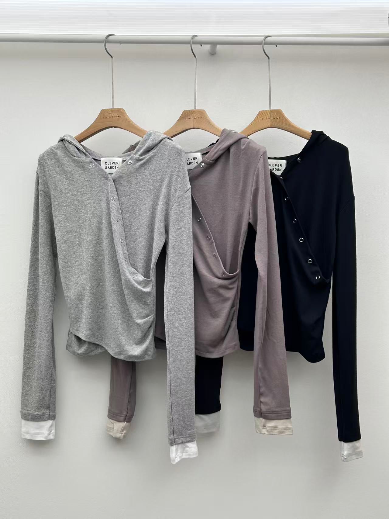 假兩件v領連帽長袖上衣 Fake Two-Piece V-Neck Hooded Long-Sleeved Top