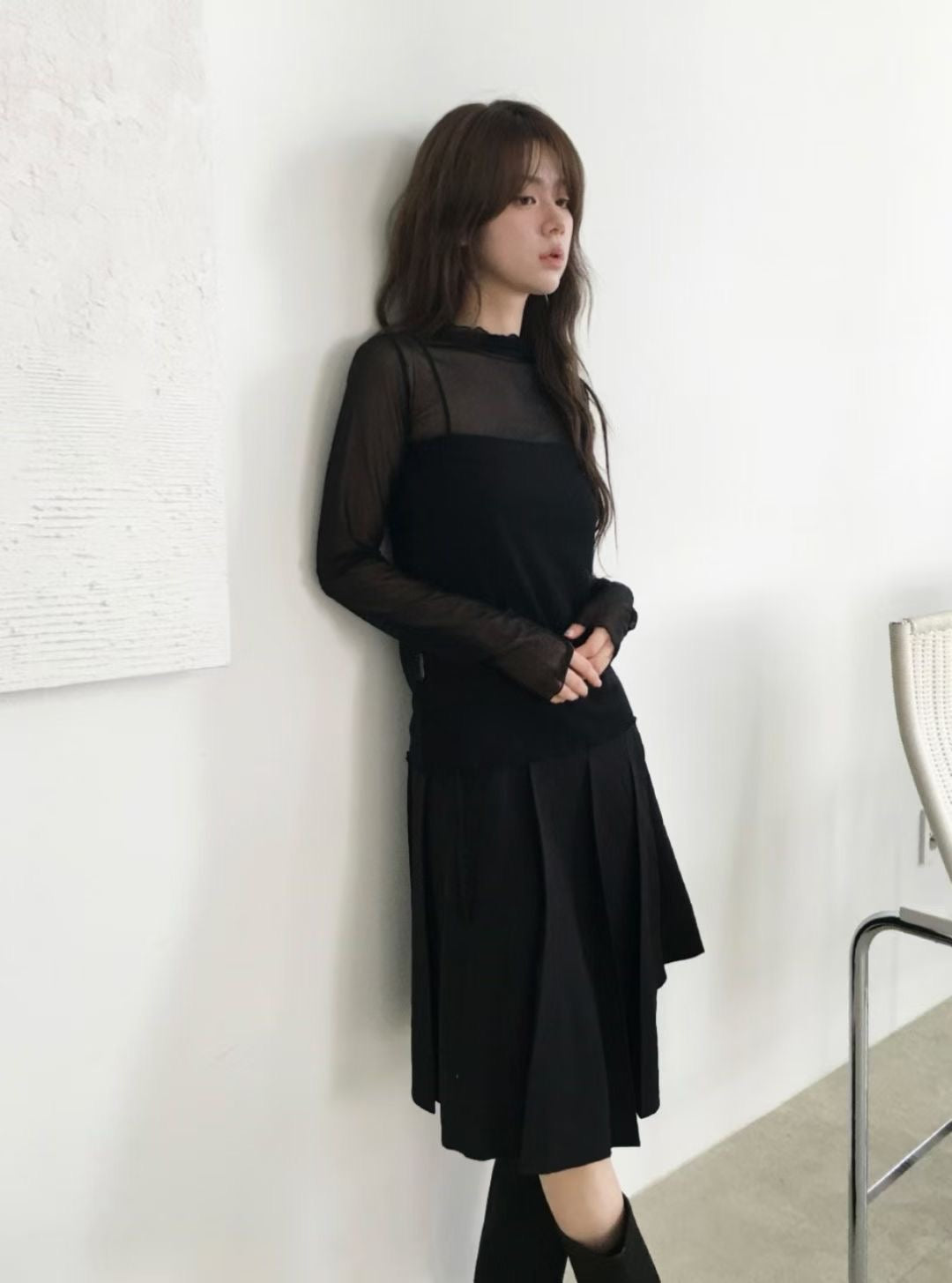 透膚木耳邊打底衫 Ruffled Trim Sheer Top