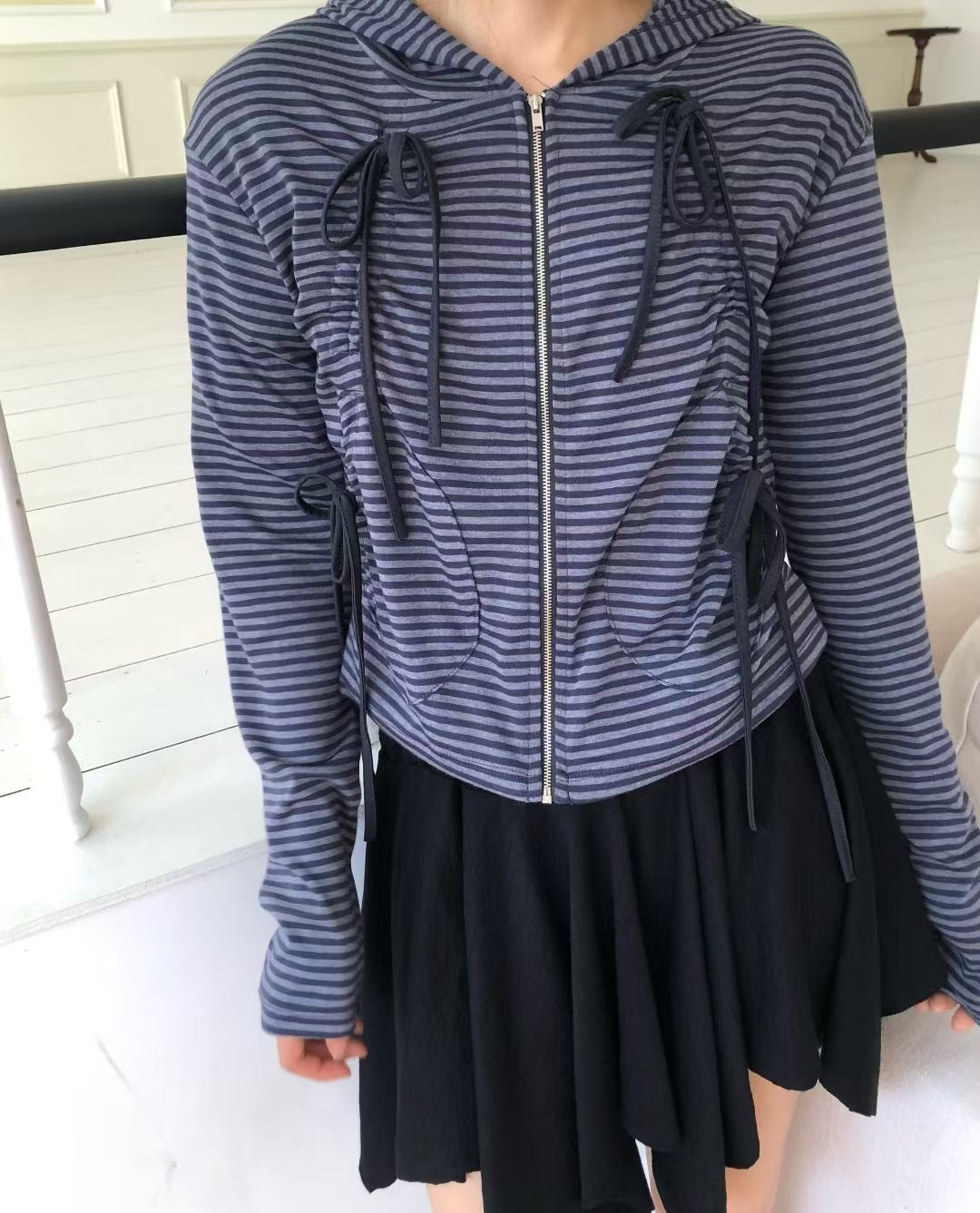 條紋蝴蝶結外套 Striped Bow-Tie Jacket