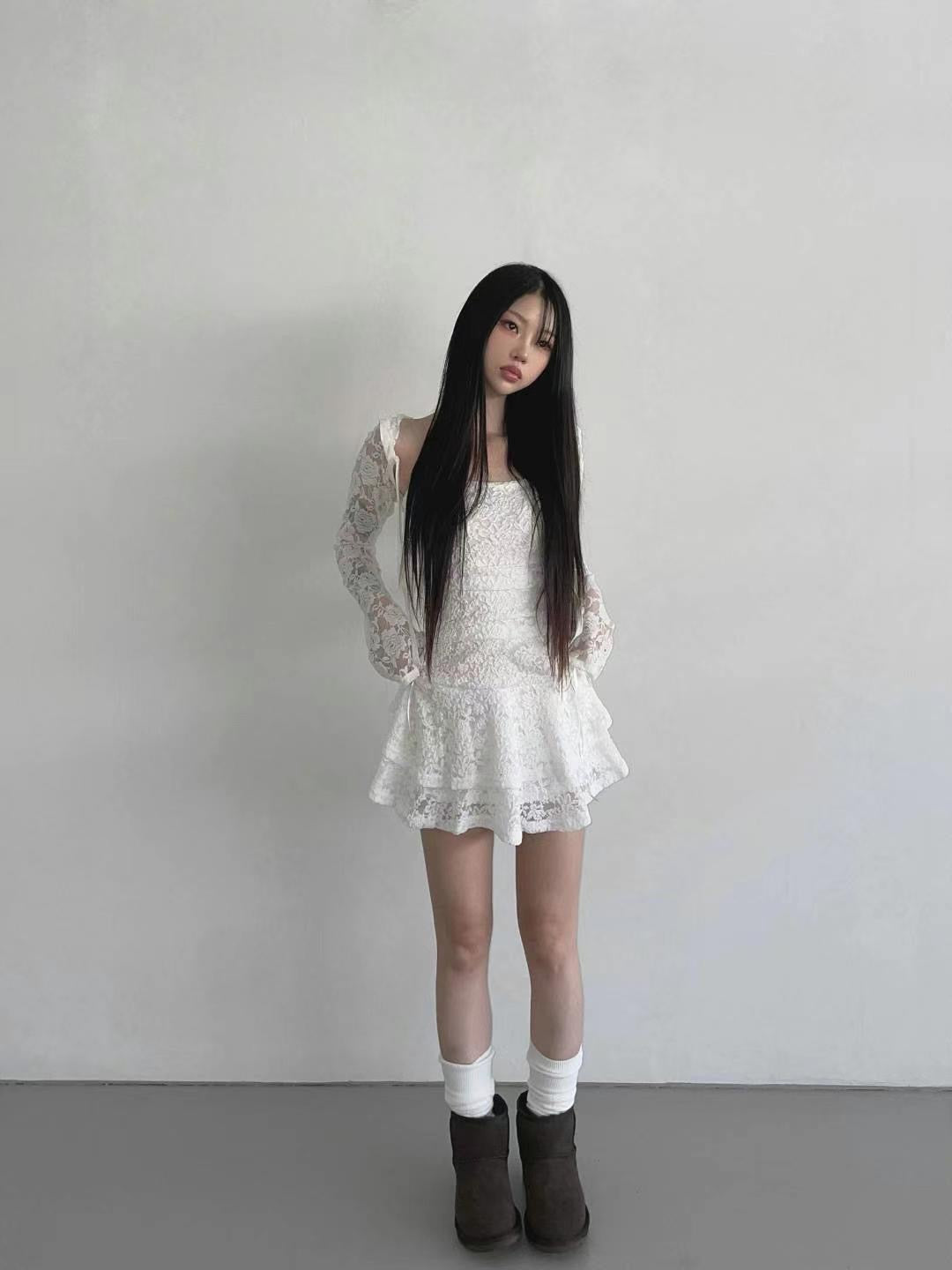 蕾絲修身連衣裙 Slim Fit Lace Dress