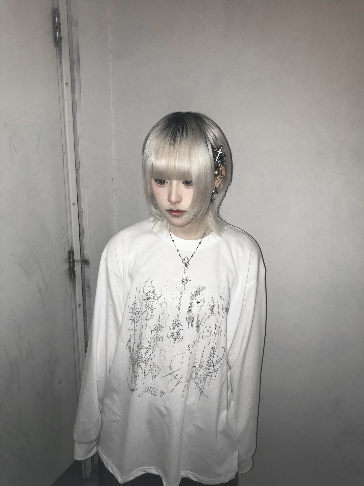 【Unisex】手繪圖騰印花長袖 Totem Print Long Sleeves