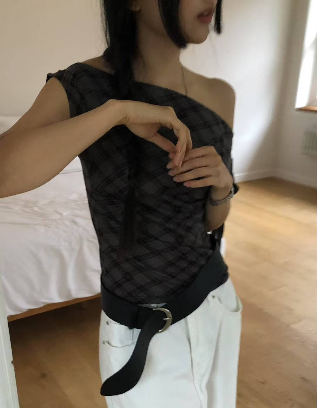 格紋綁帶露肩上衣 Check Tie Off Shoulder Top
