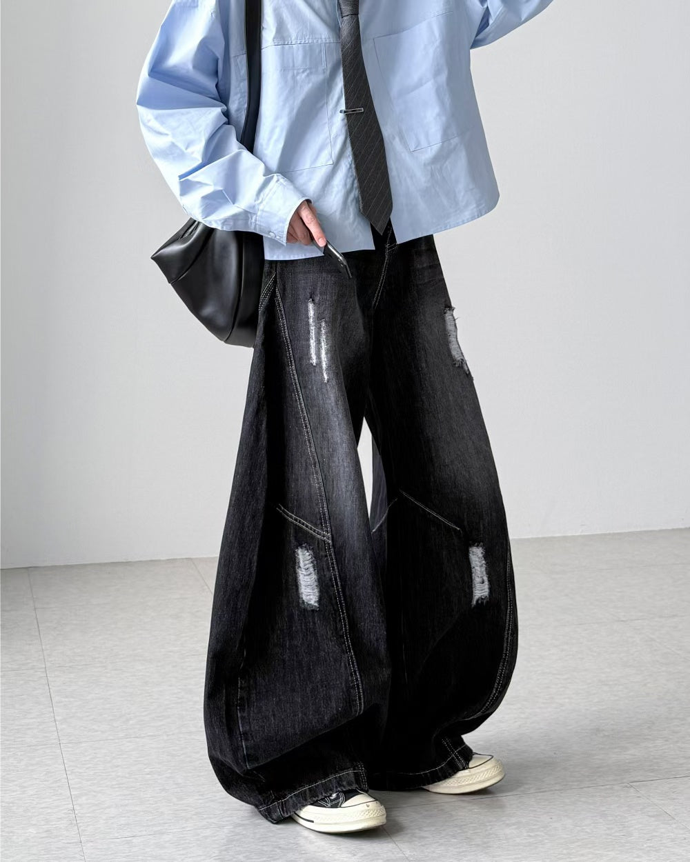 【Unisex】深色水洗彎刀牛仔褲 Dark Washed High-rise Barrel-leg Jeans