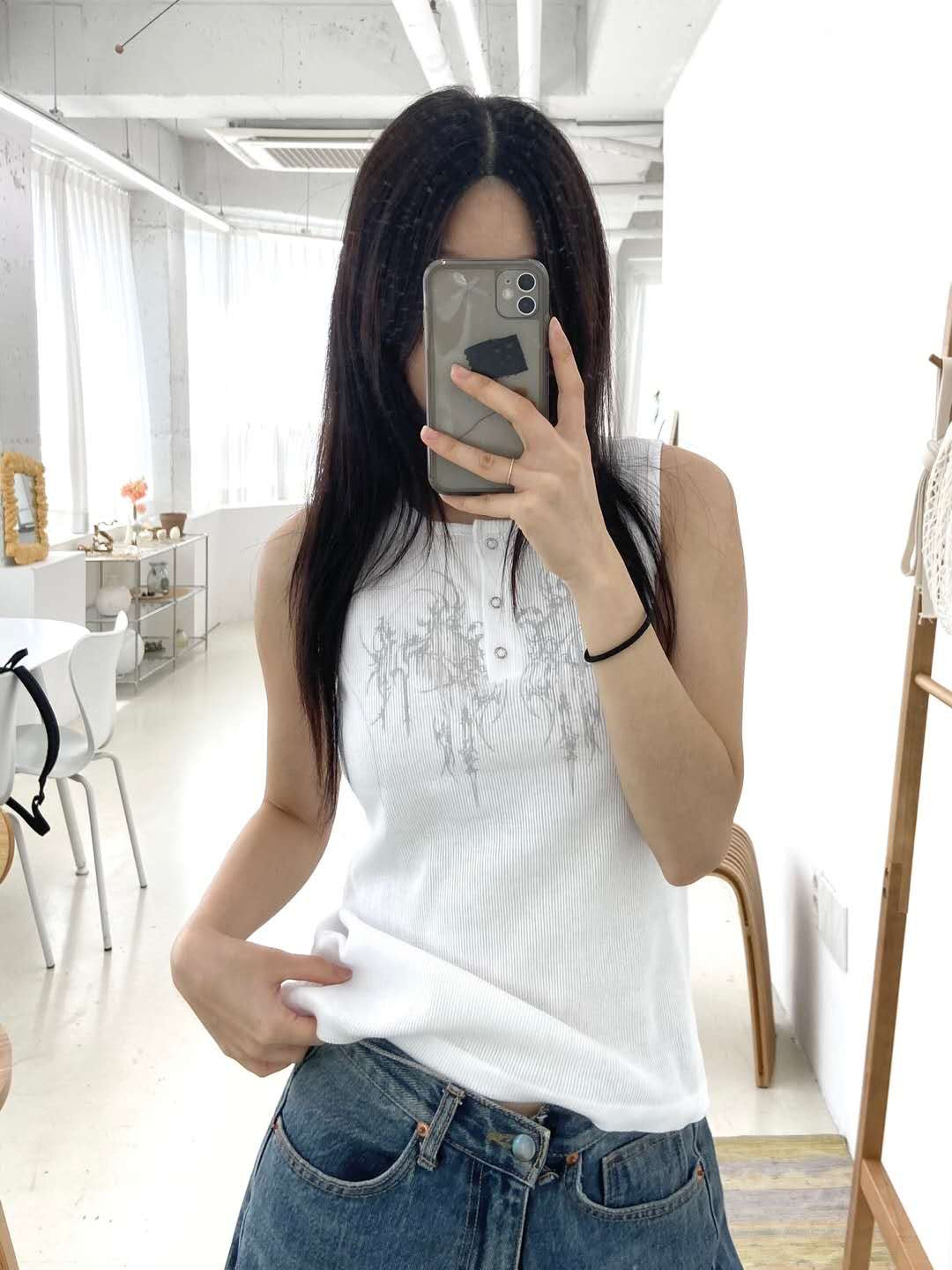 手繪圖騰印花鈕扣背心 Totem Print Button Tank Top