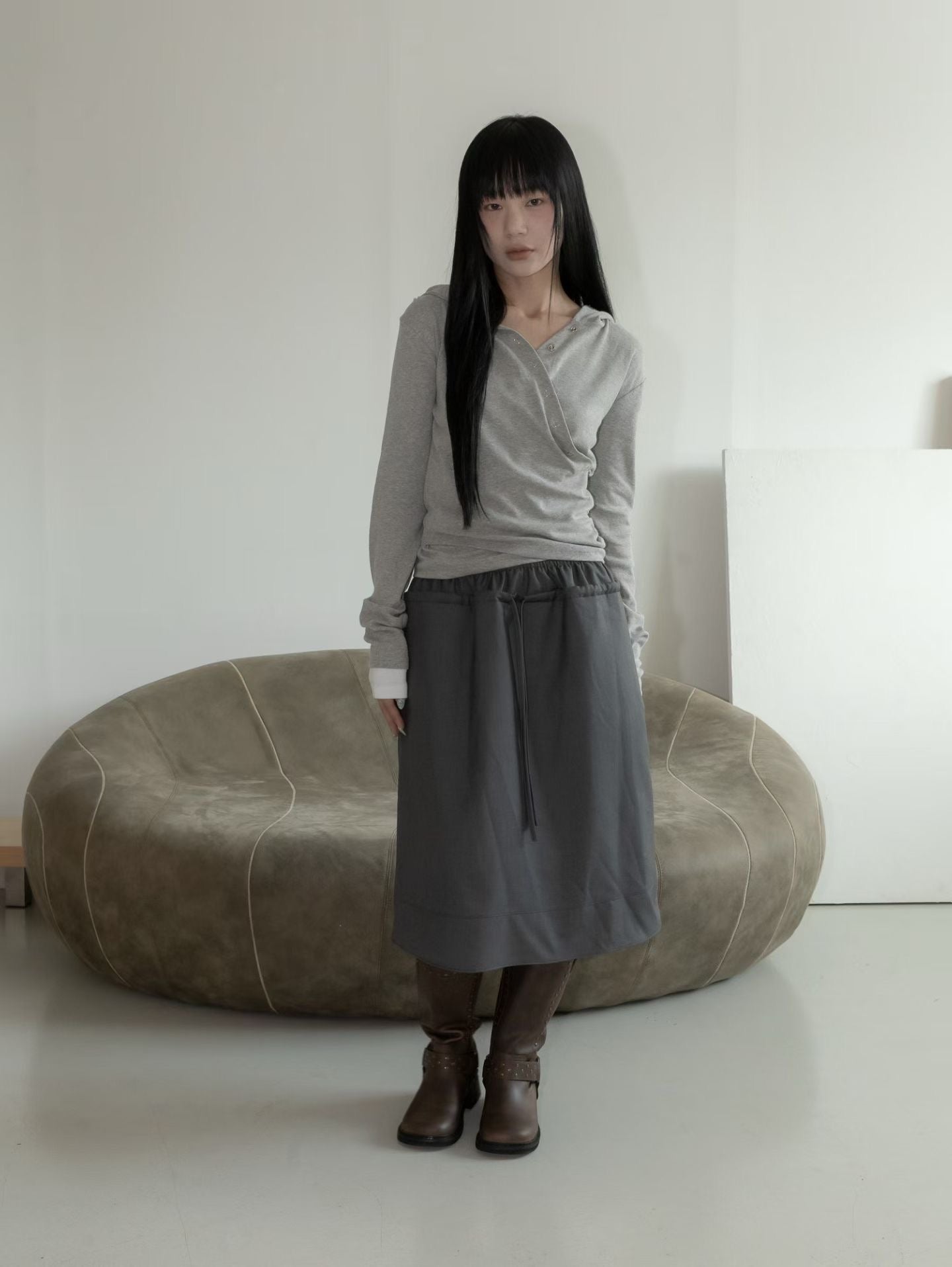 假兩件v領連帽長袖上衣 Fake Two-Piece V-Neck Hooded Long-Sleeved Top