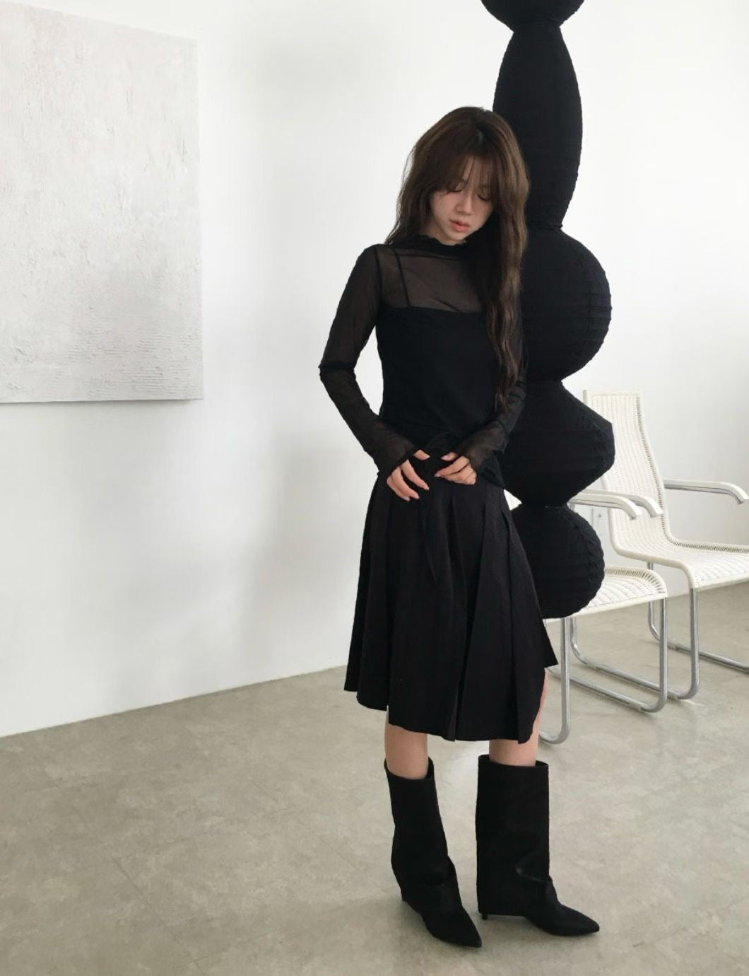 透膚木耳邊打底衫 Ruffled Trim Sheer Top