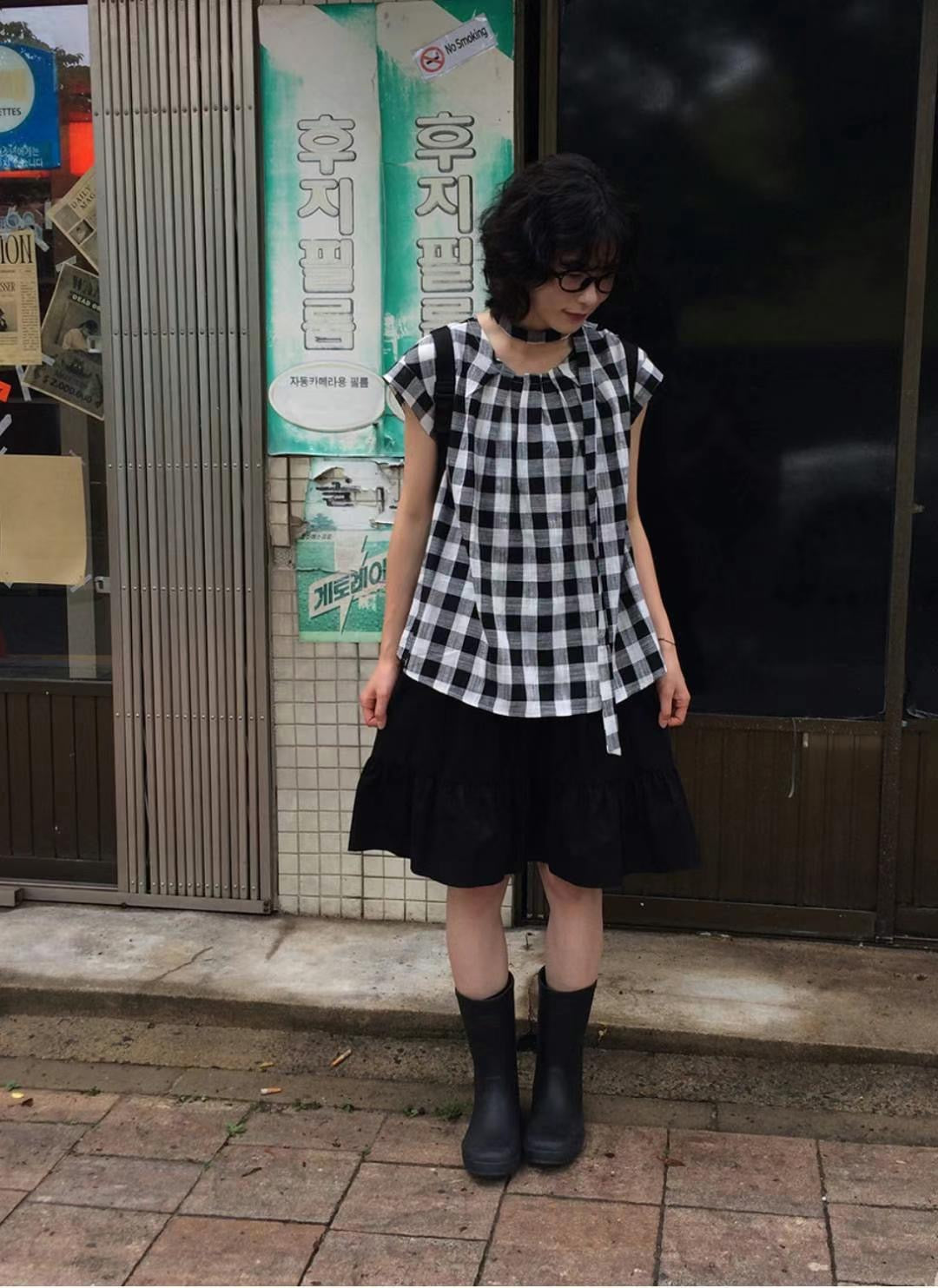 荷葉花邊中裙 Ruffled Miidi Skirt