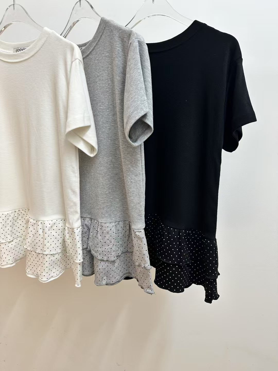 波點裙擺短袖 Polka Dot Short Sleeve Skirt