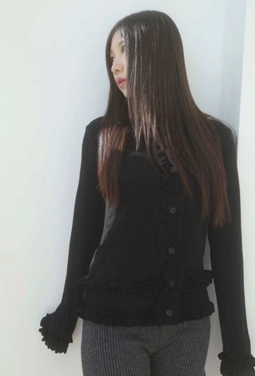 荷葉花邊針織上衣 Ruffle Lace Kint Top