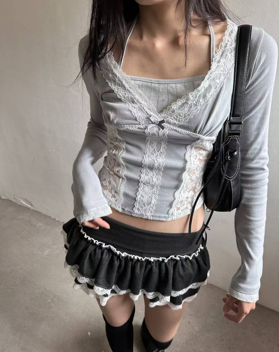 蕾絲假兩件長袖上衣 Lace Fake Two-Piece Long Sleeved Top