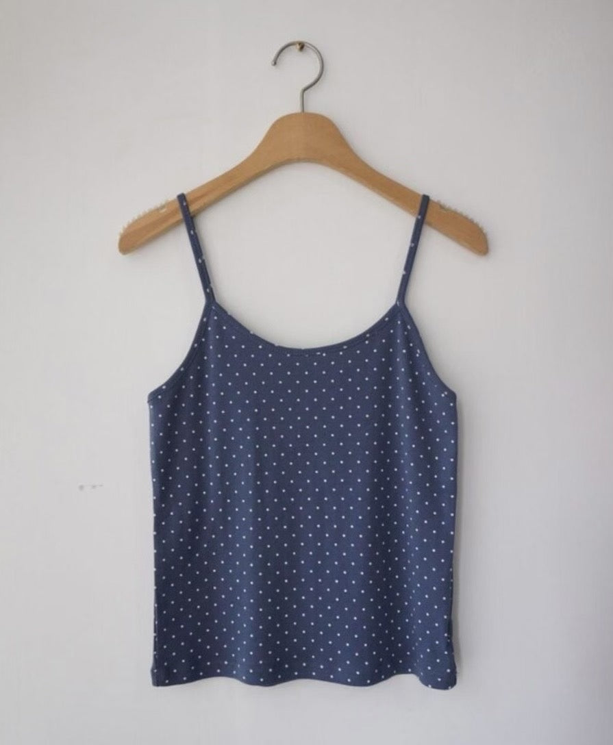 修身波點吊帶 Slim Fit Polka Dot Cami Top