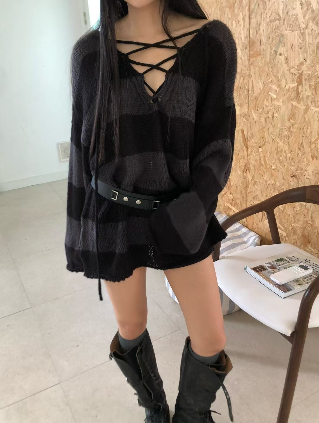 間條露肩毛衣 Striped Off-Shoulder Sweater