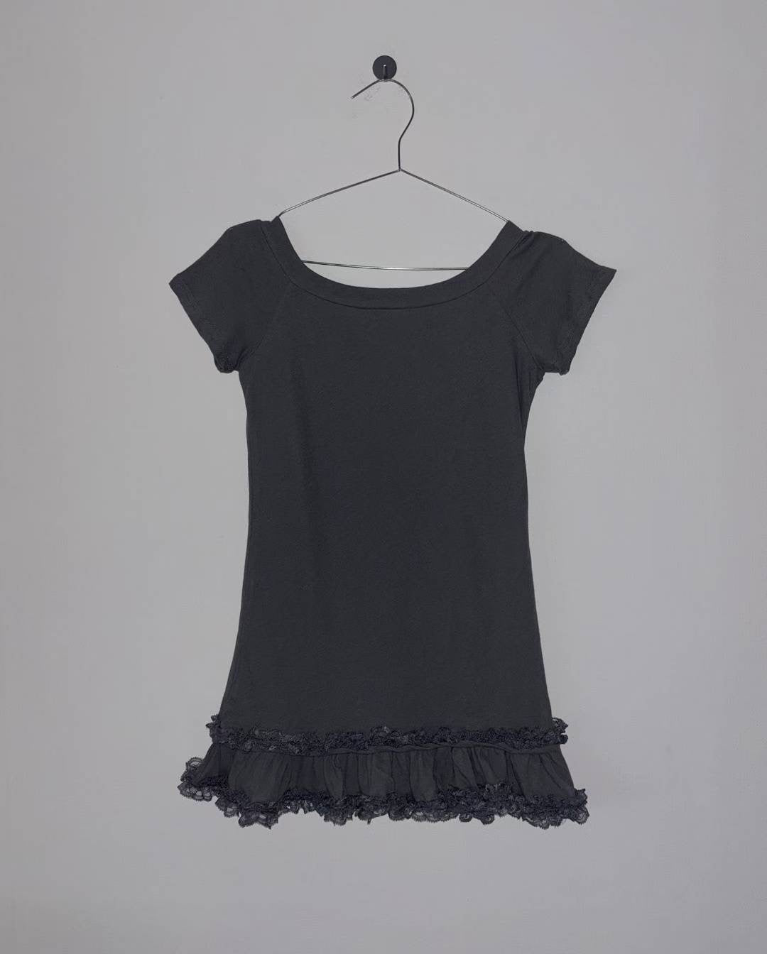 花邊裙擺短袖上衣 Hem Short-Sleeved Top