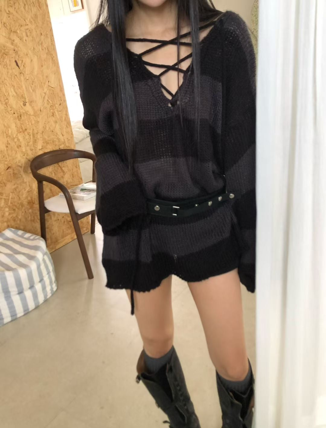 間條露肩毛衣 Striped Off-Shoulder Sweater