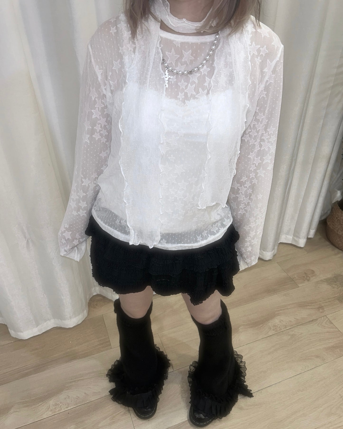 星星蕾絲透膚長袖上衣 Star Lace Sheer Long Sleeve Top
