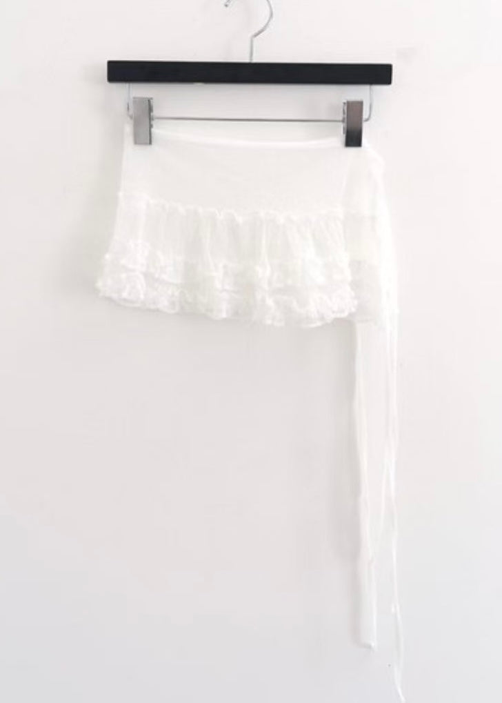 蕾絲木耳邊疊穿裙擺 Lace ruffled layered skirt