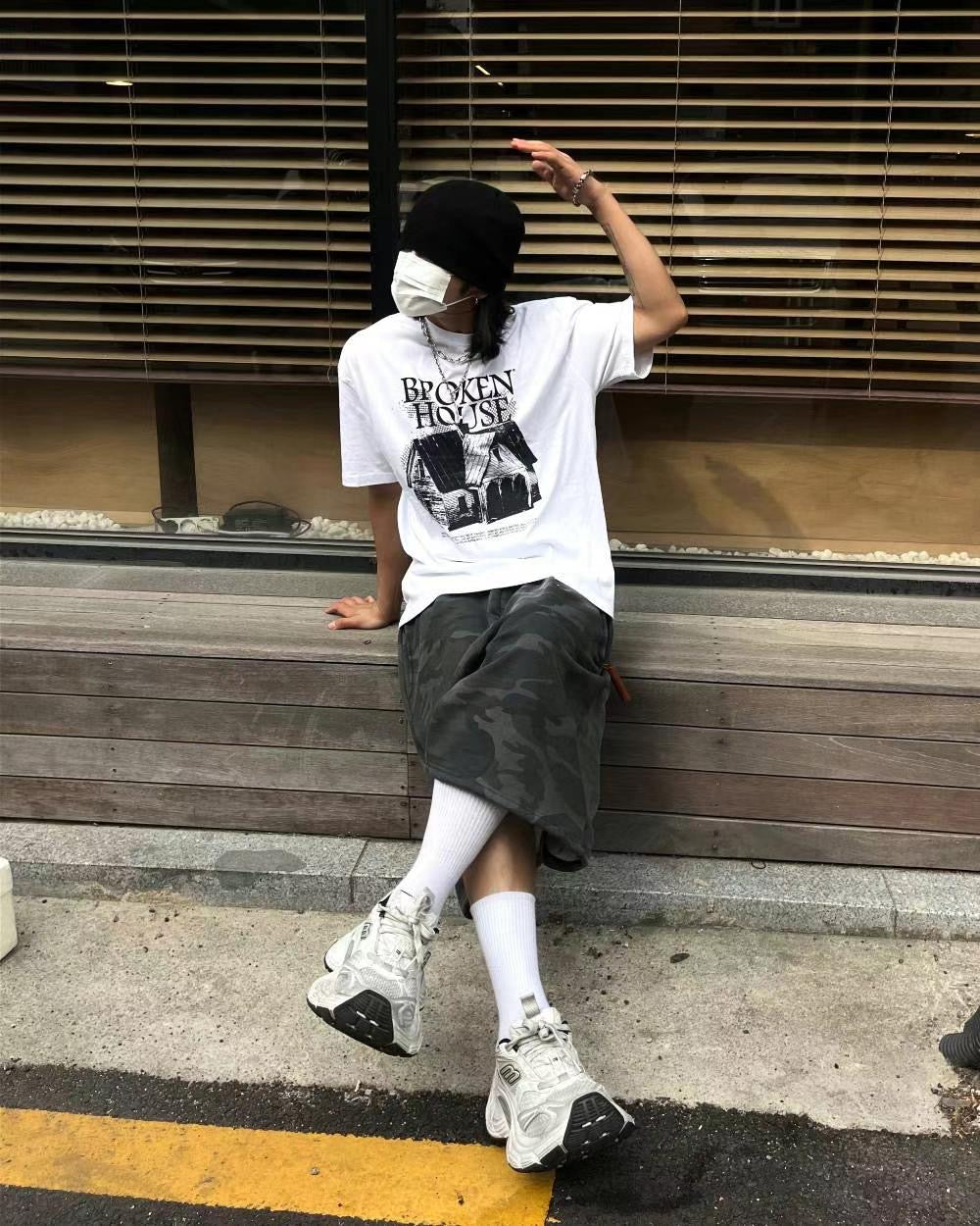 【Unisex】Broken House 短袖T-Shirt Broken House Short Sleeve T-Shirt