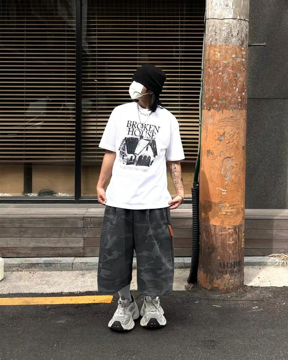 【Unisex】Broken House 短袖T-Shirt Broken House Short Sleeve T-Shirt
