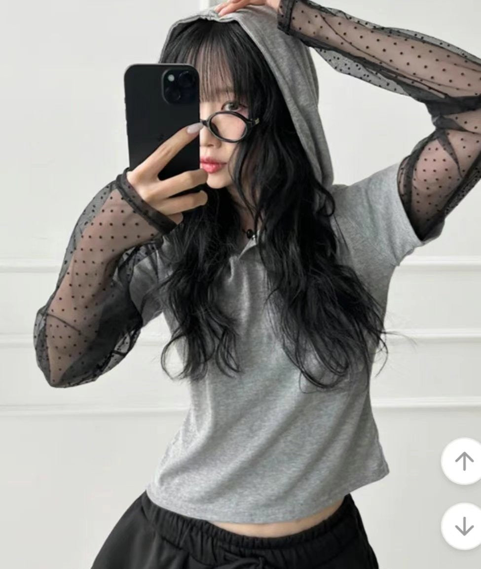 假兩件蕾絲打底短袖衛衣 Mock Two-piece Lace Bottom Short-sleeved Sweatshirt