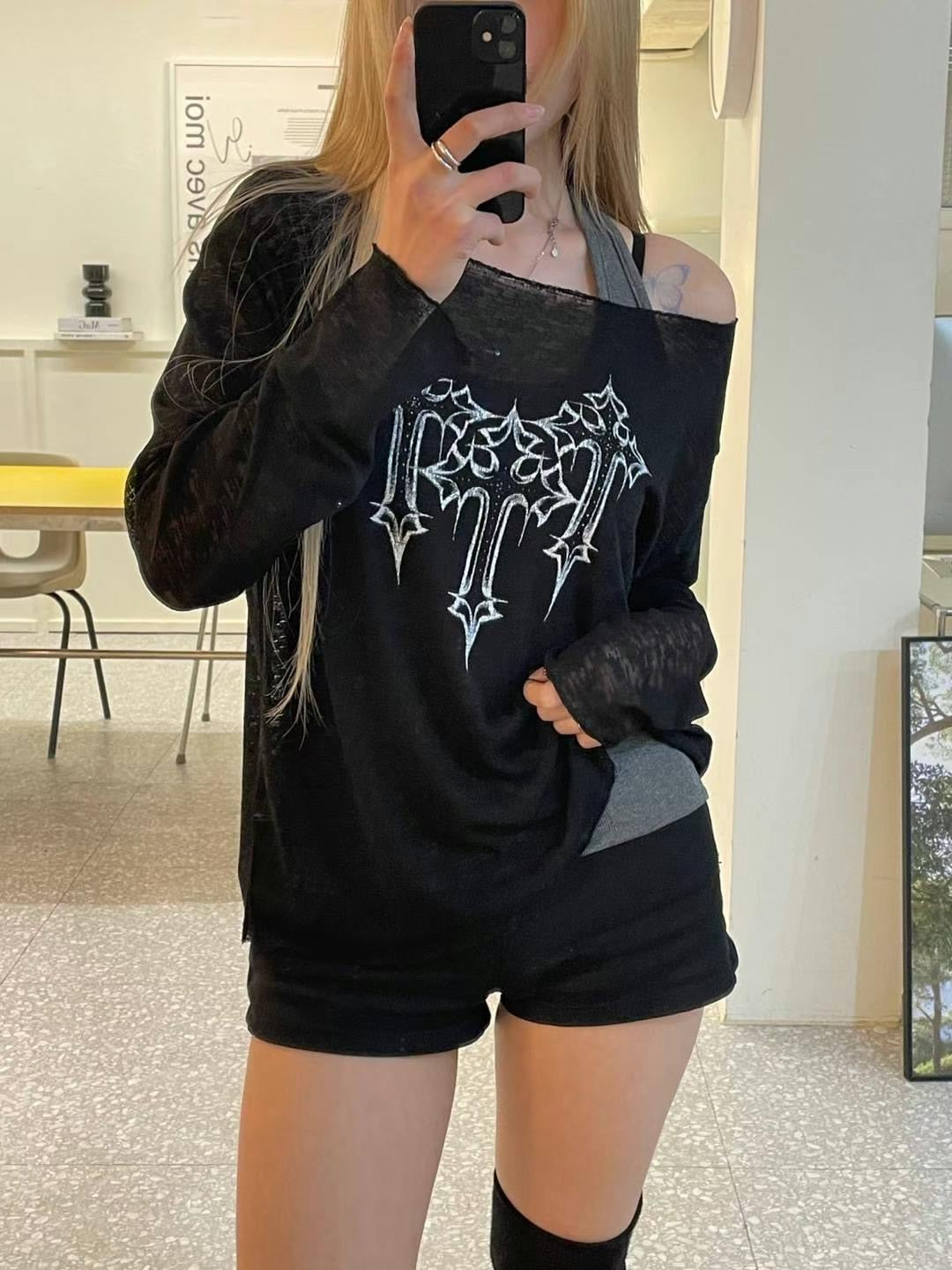 十字架透膚罩衣 Sheer Cross Blouse