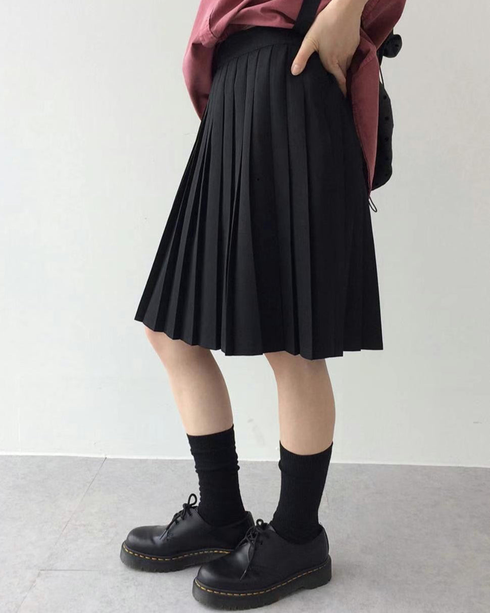 百褶五分半裙 Pleated Midi Skirt