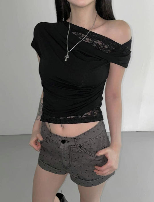 蕾絲皺摺短袖 Lace Pleated Short Sleeves