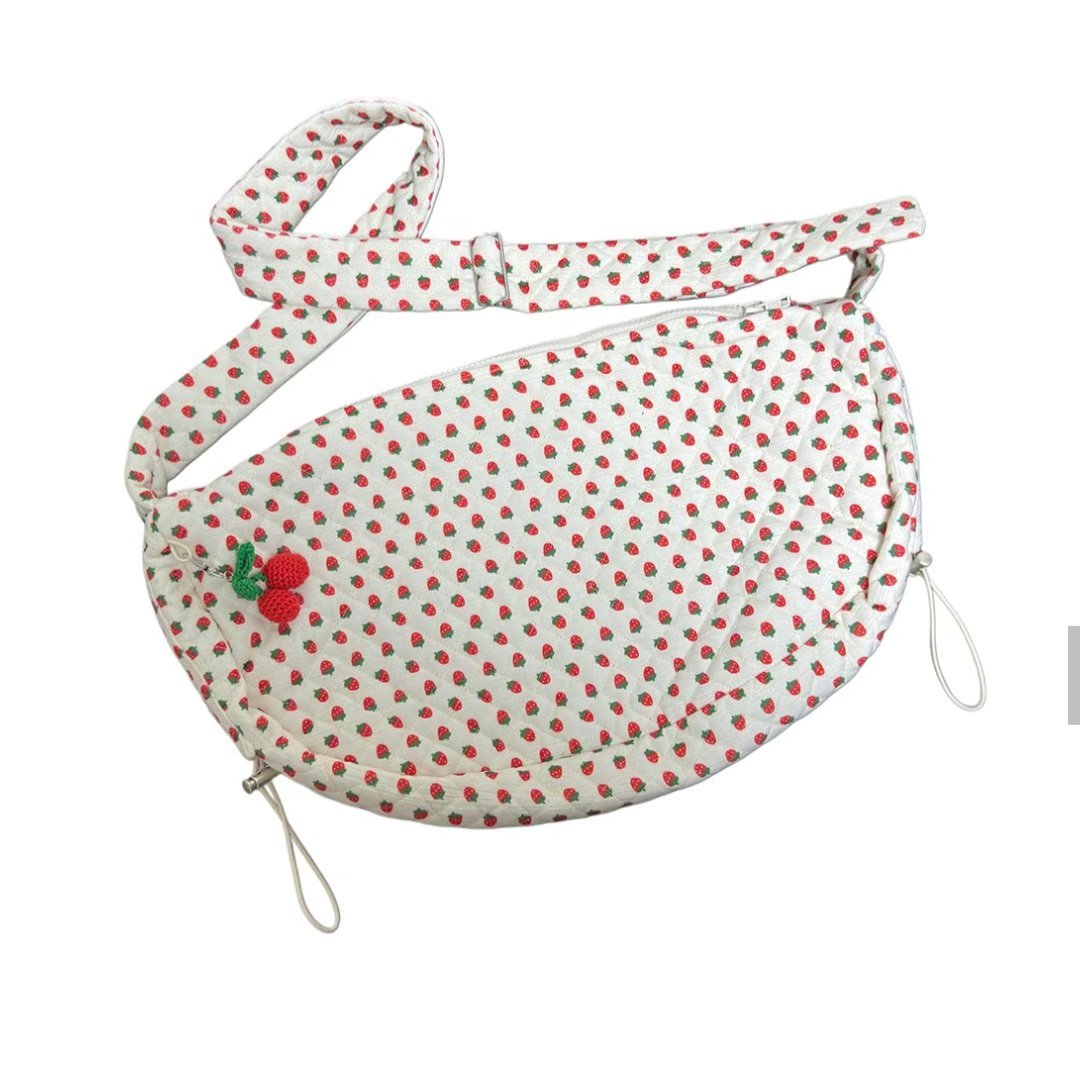 草莓印花斜挎袋 Strawberry Print Crossbody Bag