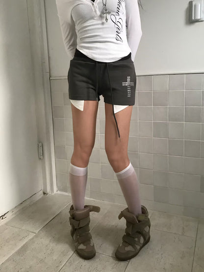 十字架鉚釘口袋短褲 Cross Rivet Pocket Shorts