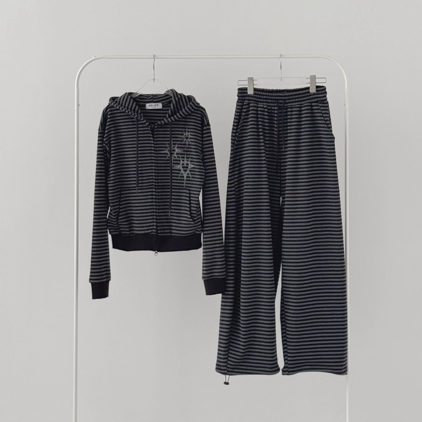 條紋印花衛褲 Striped Print Sweatpants