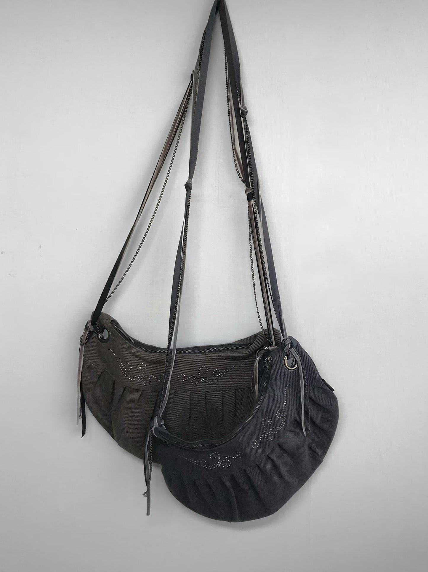 水鑽復古斜挎包 Rhinestone Retro Crossbody Bag