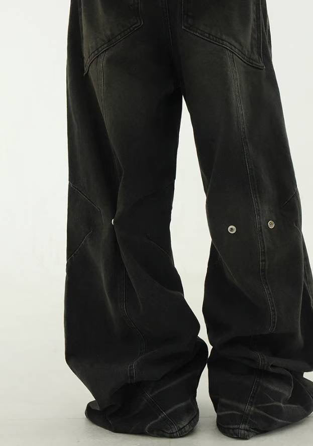 【Unisex】鈕扣彎刀牛仔褲  Button Barrel-leg Jeans