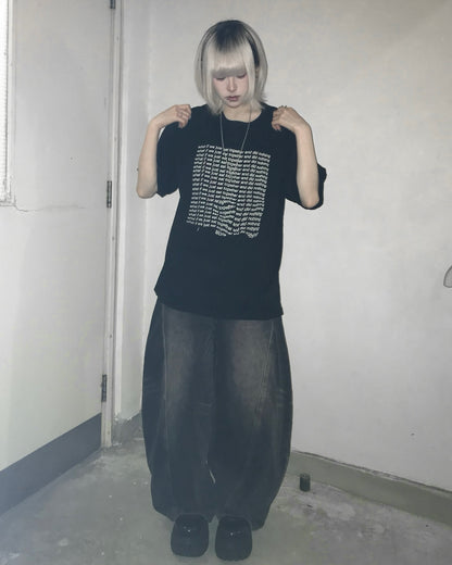 【Unisex】 “what if we just sat together and did nothing” T-Shirt