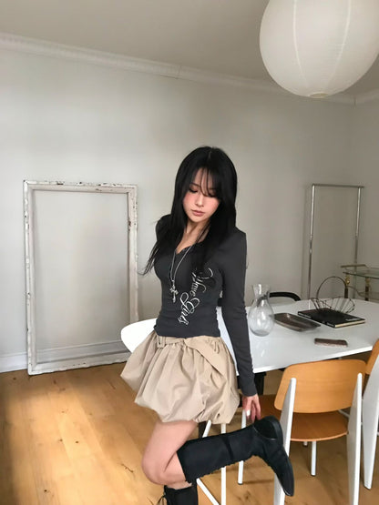 鈕扣文字印花上衣 Button Text Print Top