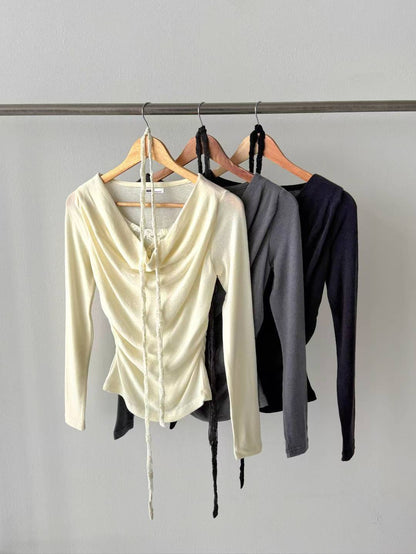 蕾絲蕩領掛頸長袖 Lace halter-neck long-sleeve top