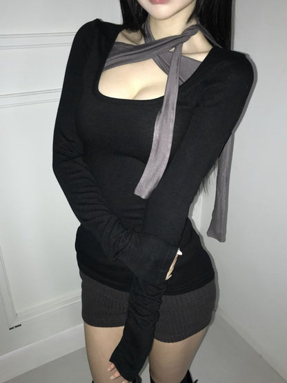 掛頸鏤空長袖上衣 Halter Neck Hollow Out Long Sleeve Top