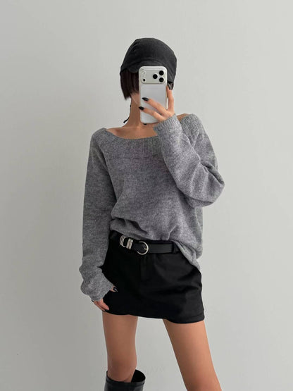 露肩寬領針織冷衫 Off-Shoulder Wide Neck Knit Sweater