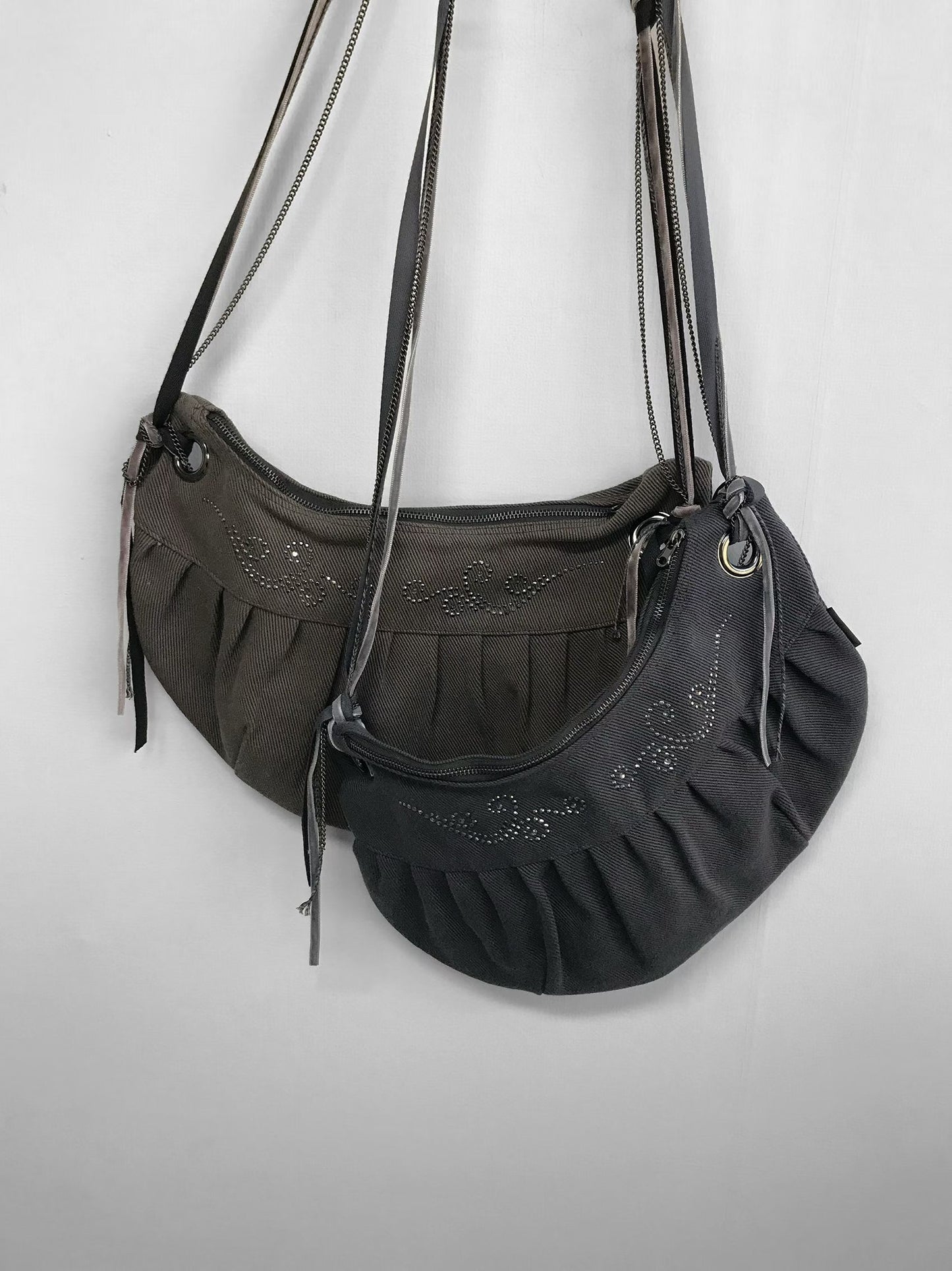 水鑽復古斜挎包 Rhinestone Retro Crossbody Bag