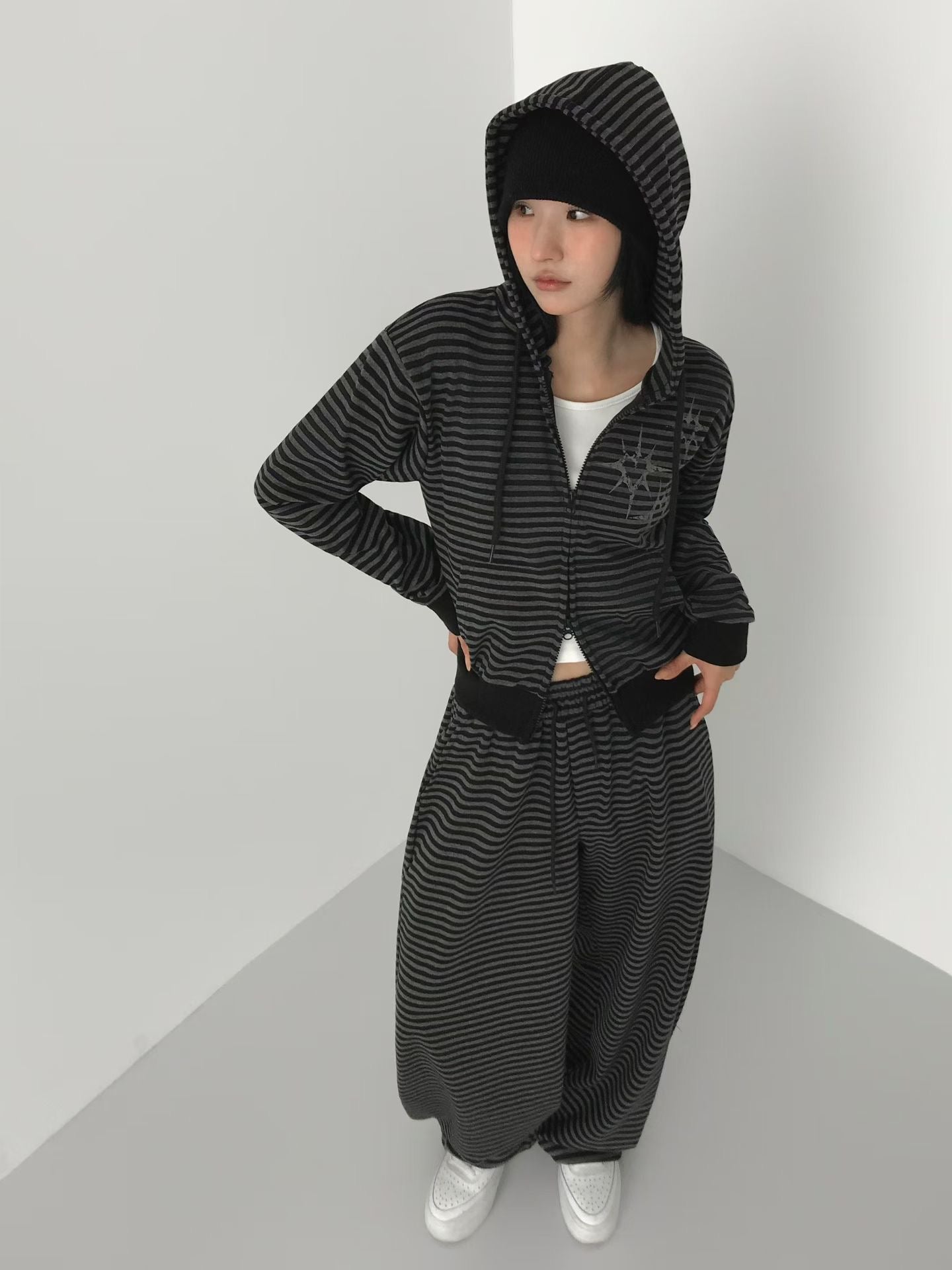 條紋印花衛褲 Striped Print Sweatpants