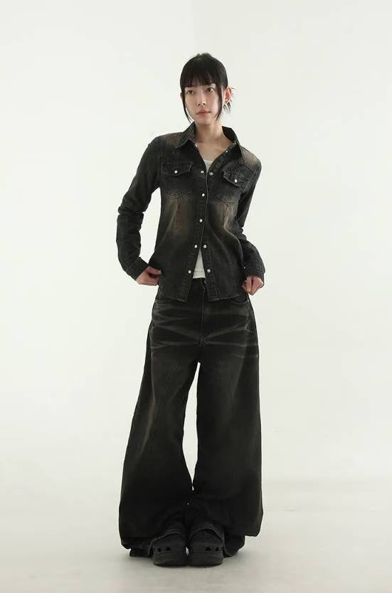 【Unisex】鈕扣彎刀牛仔褲  Button Barrel-leg Jeans