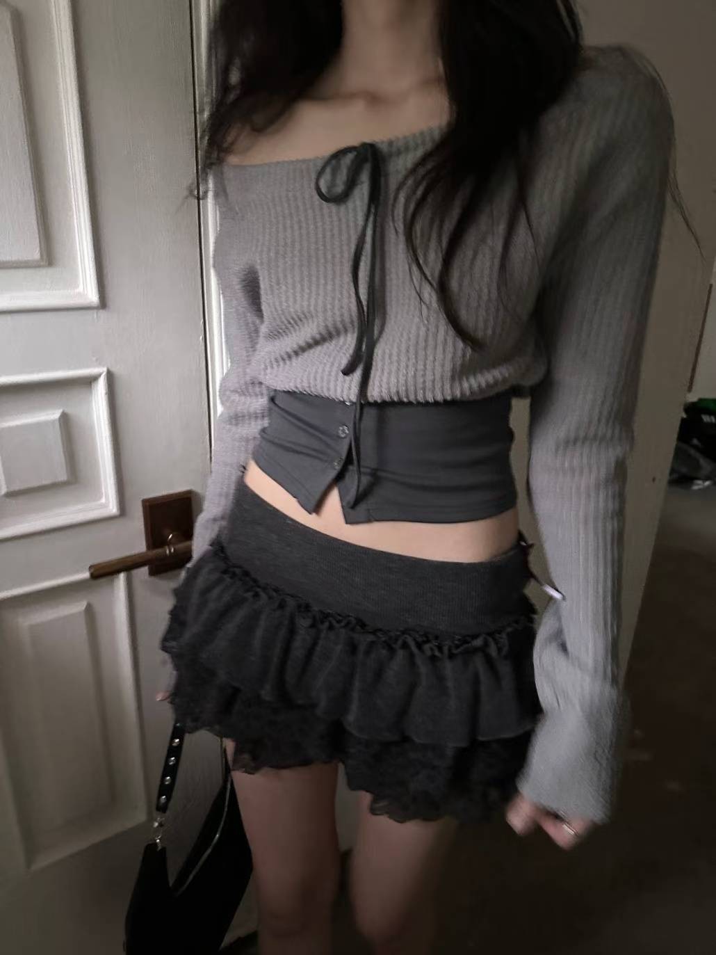 針織修身一字肩 Knit Off-Shoulder Fitted Top