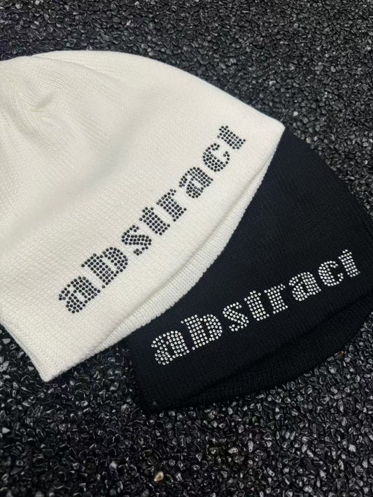 字母印花冷帽 Letter Print Beanie