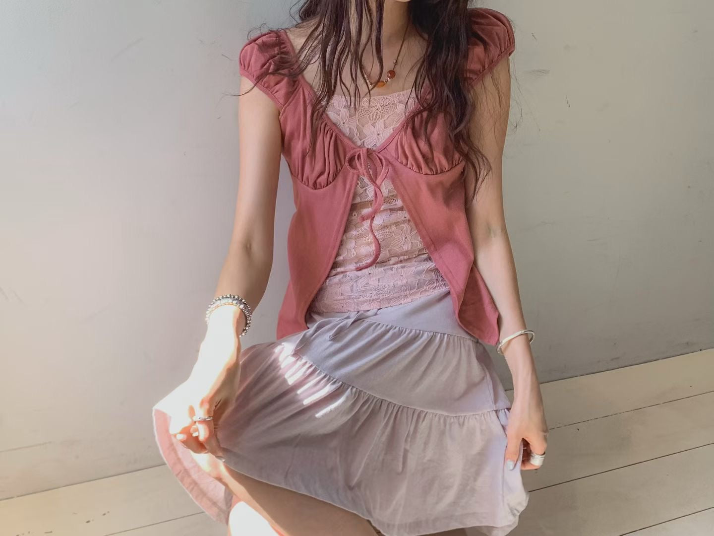 蕾絲透膚短袖 Mesh Lace Short Sleeve Blouse