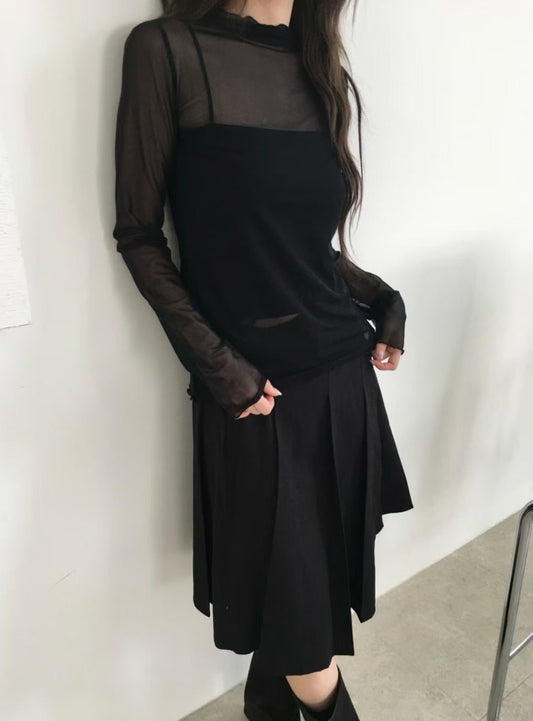 透膚木耳邊打底衫  Ruffled Trim Sheer Top