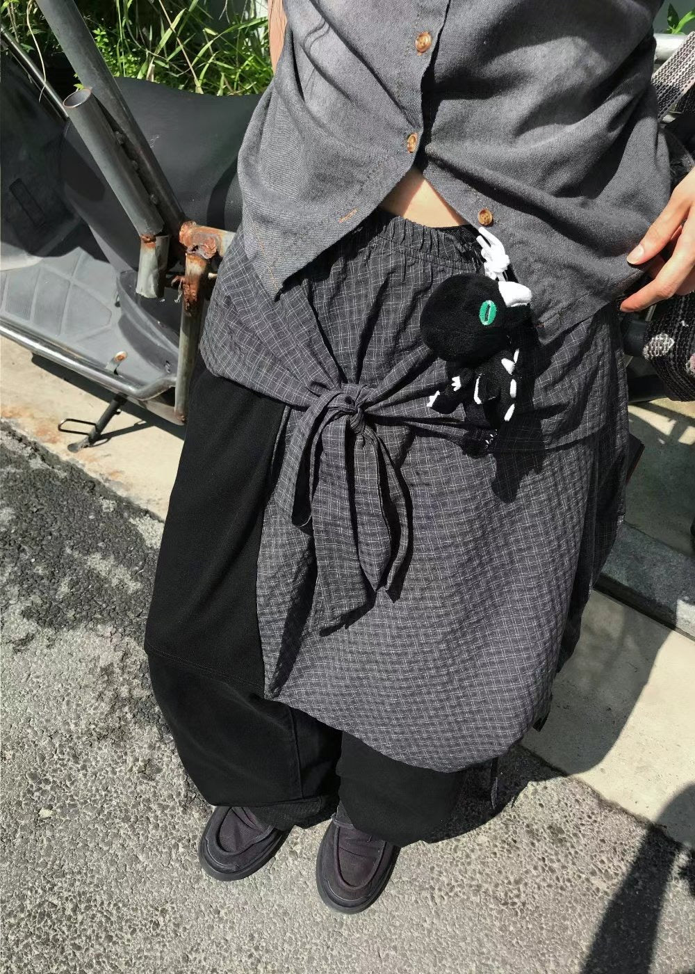 不對稱拼接蝴蝶結系腰中裙 Asymmetric Patchwork Bow Midi Skirt